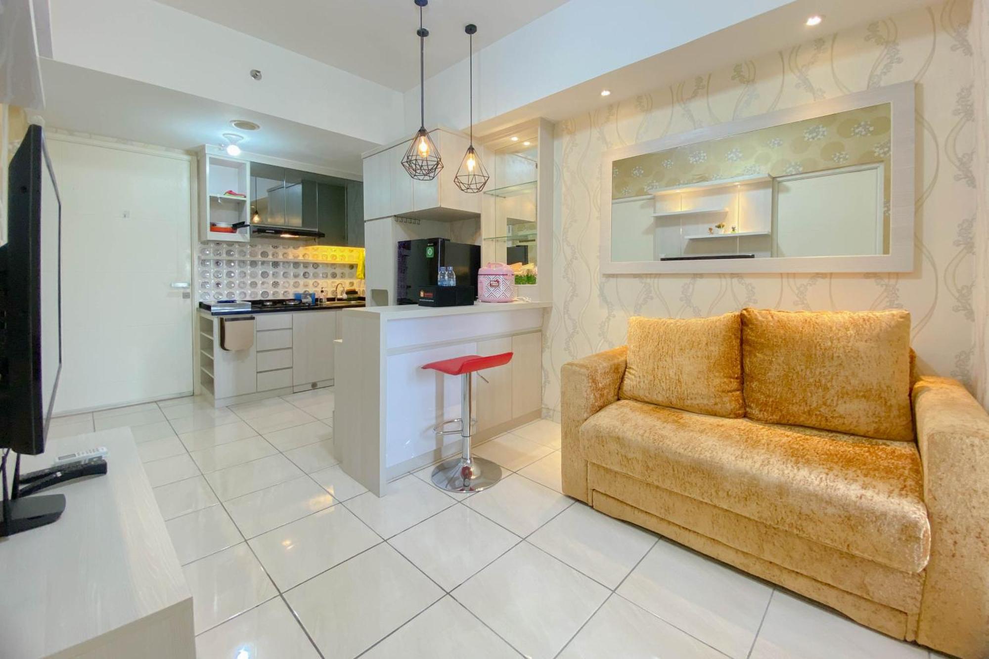 Apartemen Spacious And Homey 3br At Springlake Summarecon By Travelio
